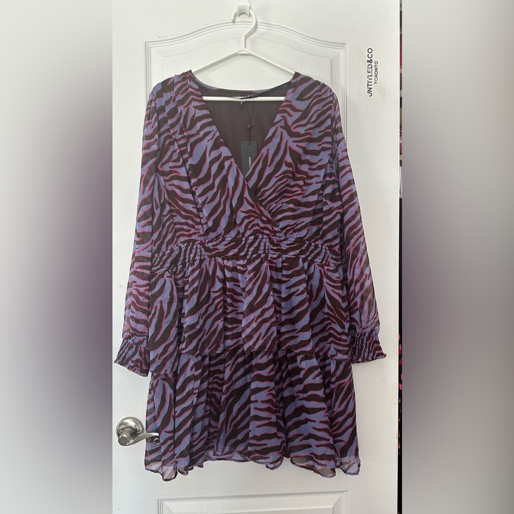 NWT! Vero Moda Curve Spring Dress